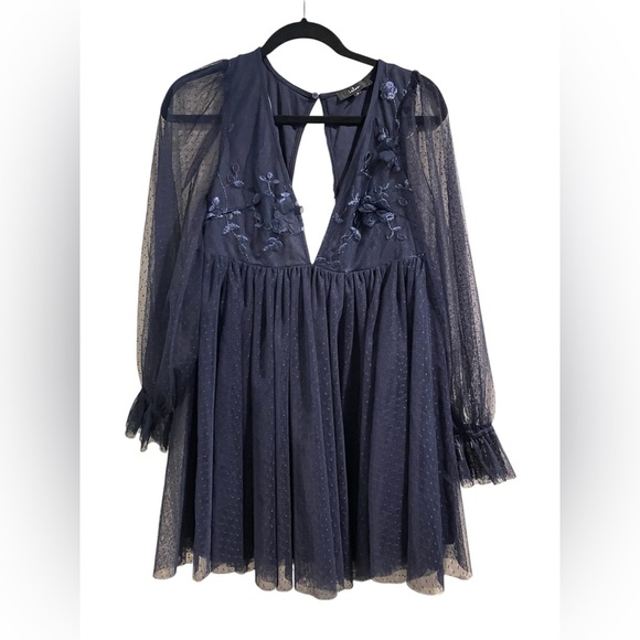 Lulus Navy Blue Long Sleeve Lacy Open Back Mini Dress Size Small NWT - Picture 2 of 6